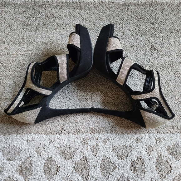 Jessica Simpson Bruno Stiletto Heels - Picture 8 of 12